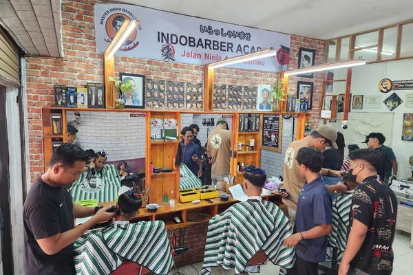 Barber training